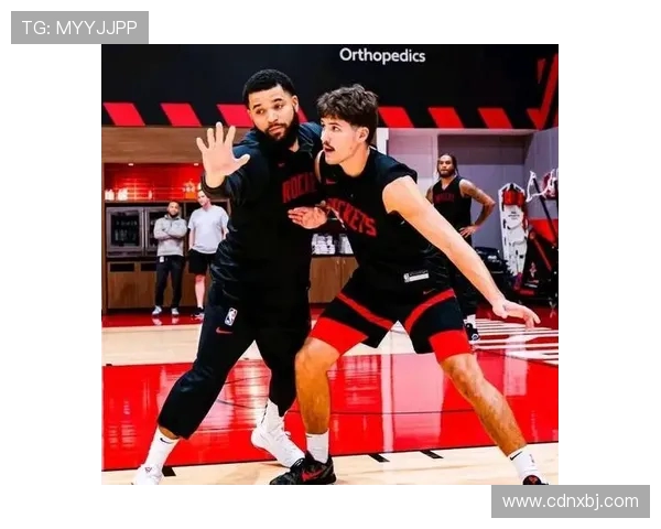 范弗利特重伤火箭控场受挫球队攻防体系或遭重大影响 范弗利特重伤火箭控场受挫球队攻防体系或遭重大影响