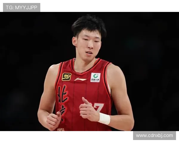 周琦内线统治力显现全场贡献16分13篮板助球队争胜